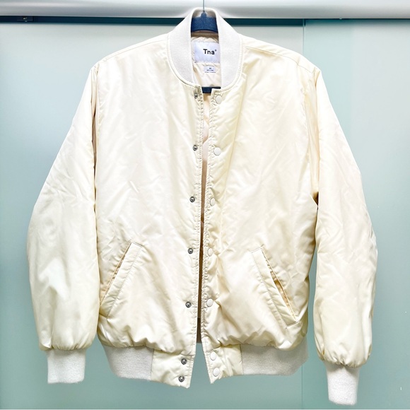 TNA Aritzia Cream Coach Jacket - Picture 1 of 4